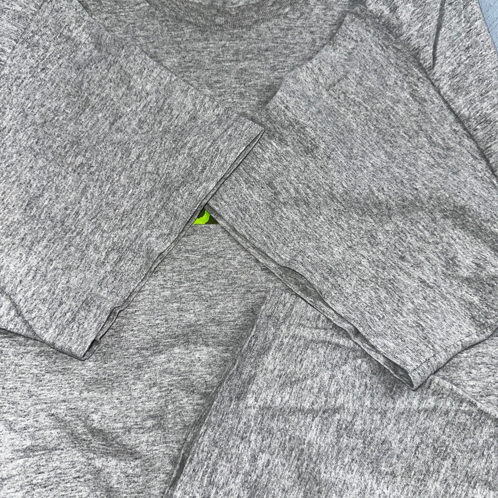 Nike Honolulu 2002 VTG T Shirt Silver Tag Marathon Running Floral Box Logo Y2K