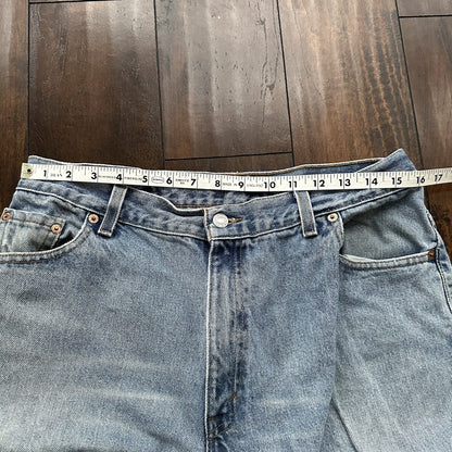Levis 550 Jeans VTG Womens High Rise Light Wash Relaxed 90s USA 31x29