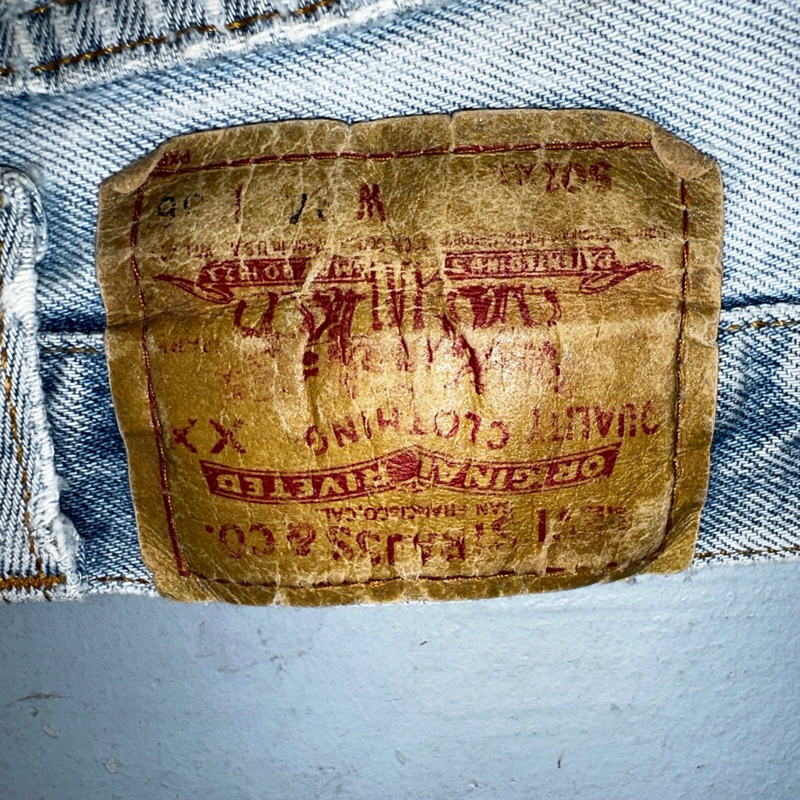 Levis 501 Vintage 90s USA XX Straight Leg Jeans Blue Light Wash 34x36 Act 31x31