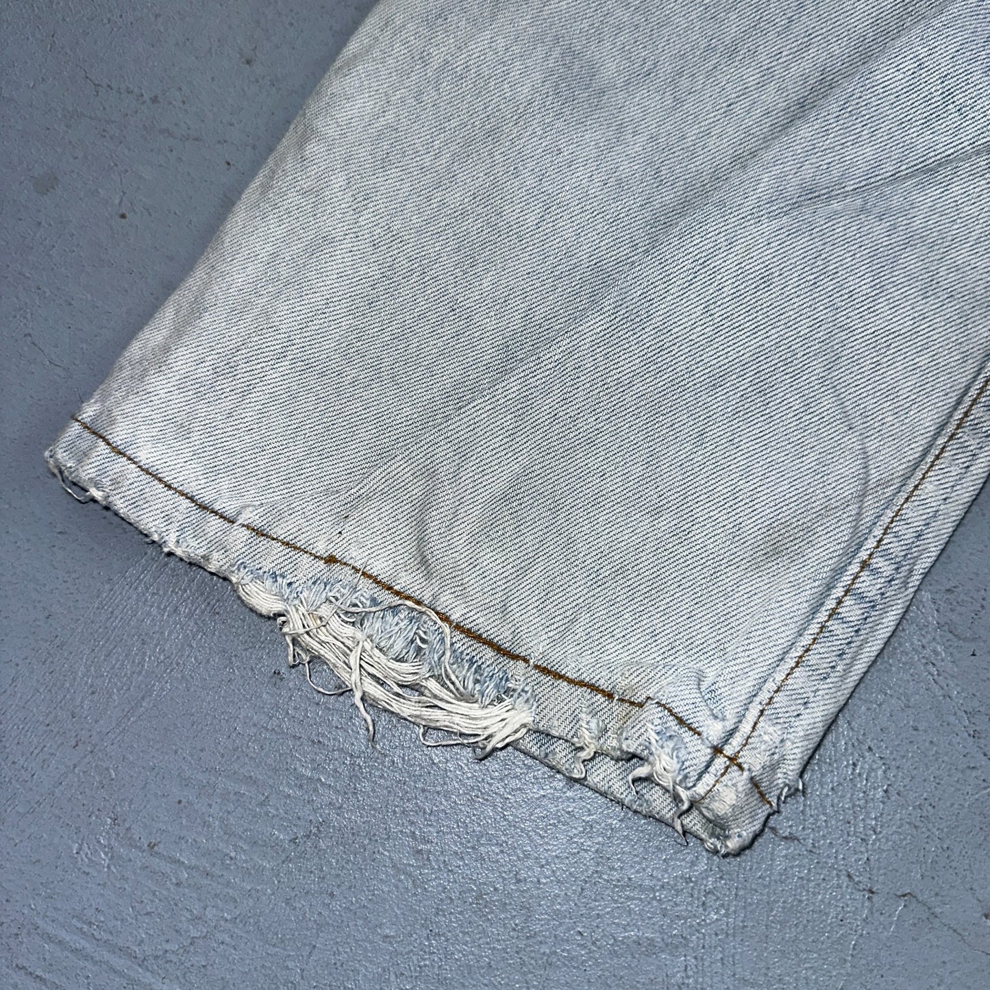 Levis 501 Vintage 90s Mexico Straight Leg Jeans Blue Light Wash 34x30 Act 31x29