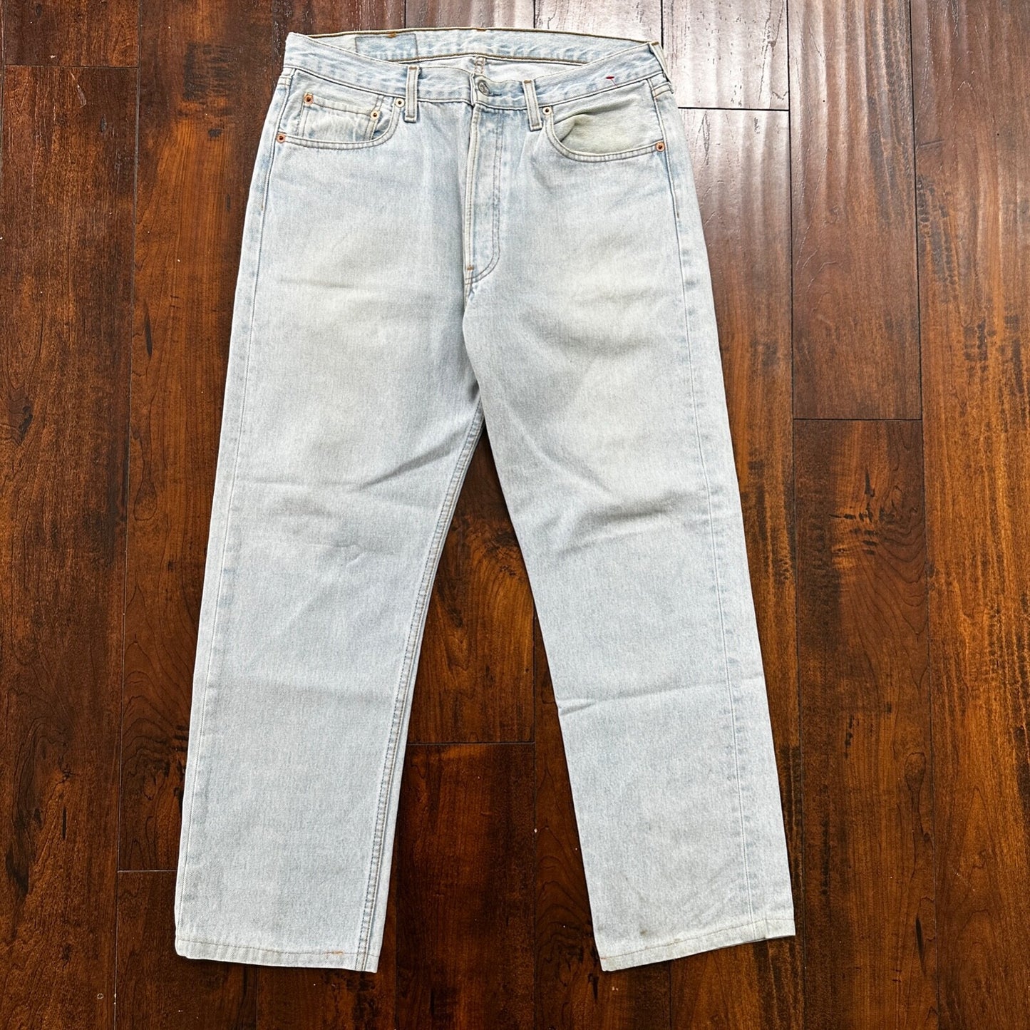 VTG 90s Levis 501 Button Fly 34x30 UK Tag Jeans Light Wash Blue XX Act 32x27