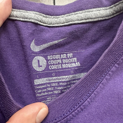 Nike Vintage Style T Shirt Center Swoosh Football Purple Sports Gym Tee