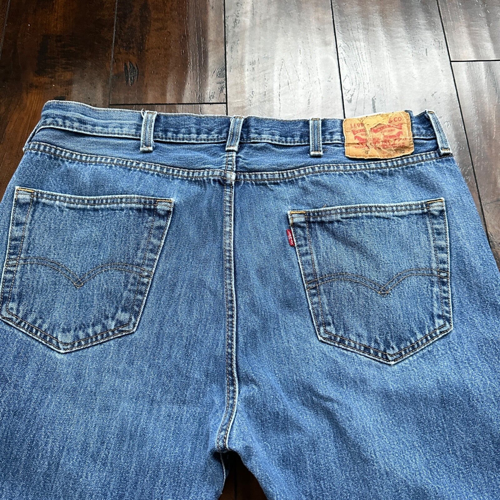 Levis 501 Vintage Y2K Straight Leg XX 2000s Jeans 38x32 Med Wash Act 37x30