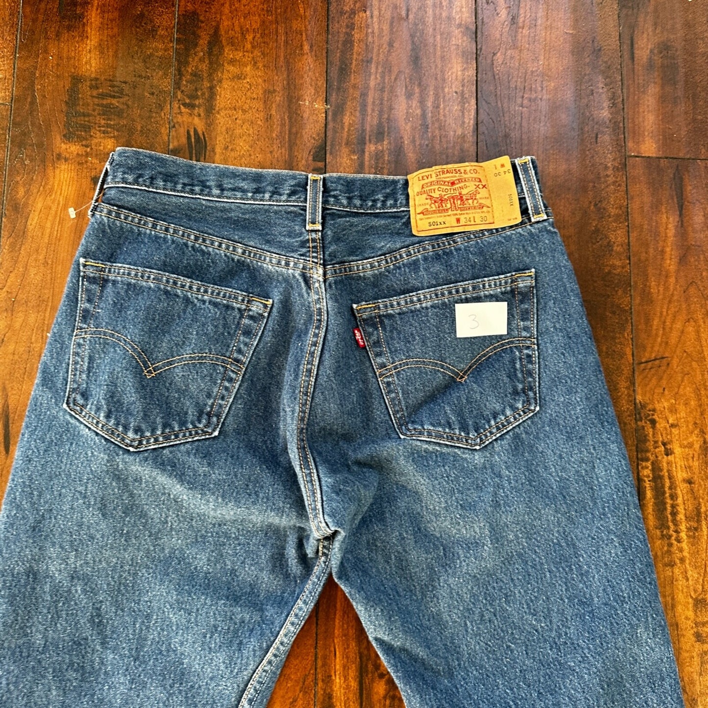VTG Levis 501 XX Button Fly 90s USA Jeans Denim Straight Capri 34x30 Act 30x25