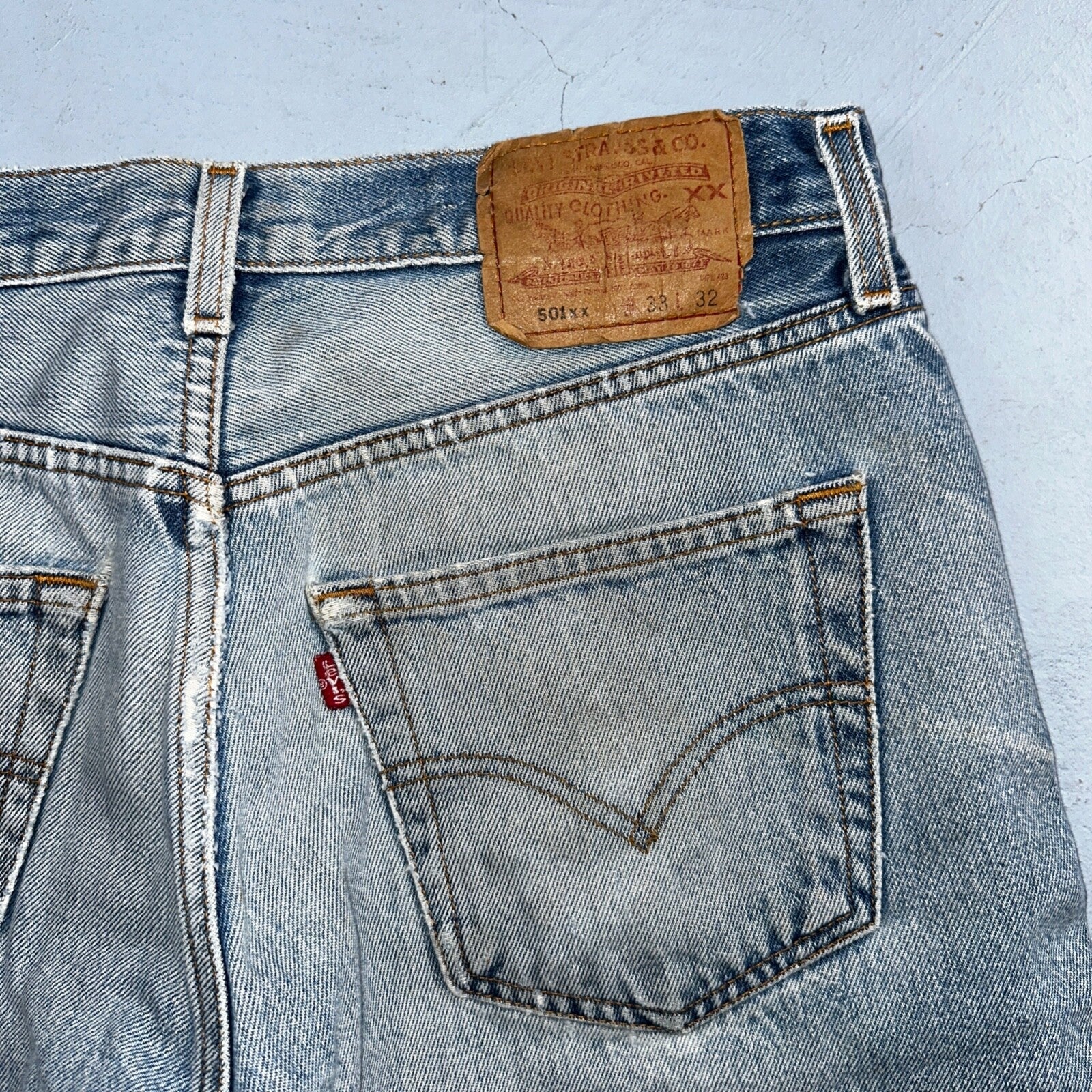 Levis 501 Vintage 90s XX Straight Leg Jeans Blue Light Wash 33x32 Act 31x24