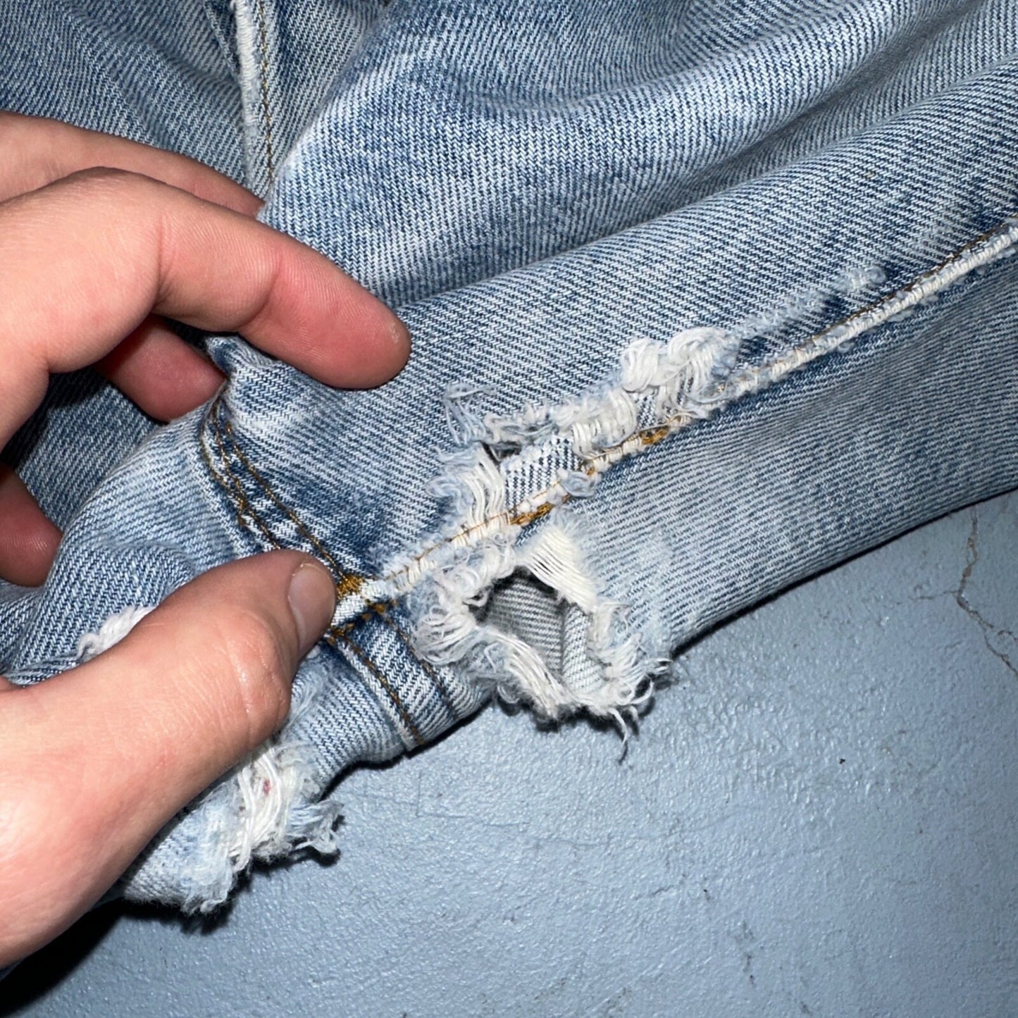 Levis 501 Vintage 80s Redline Selvedge USA XX Jeans Light Wash 66 Act 27x31