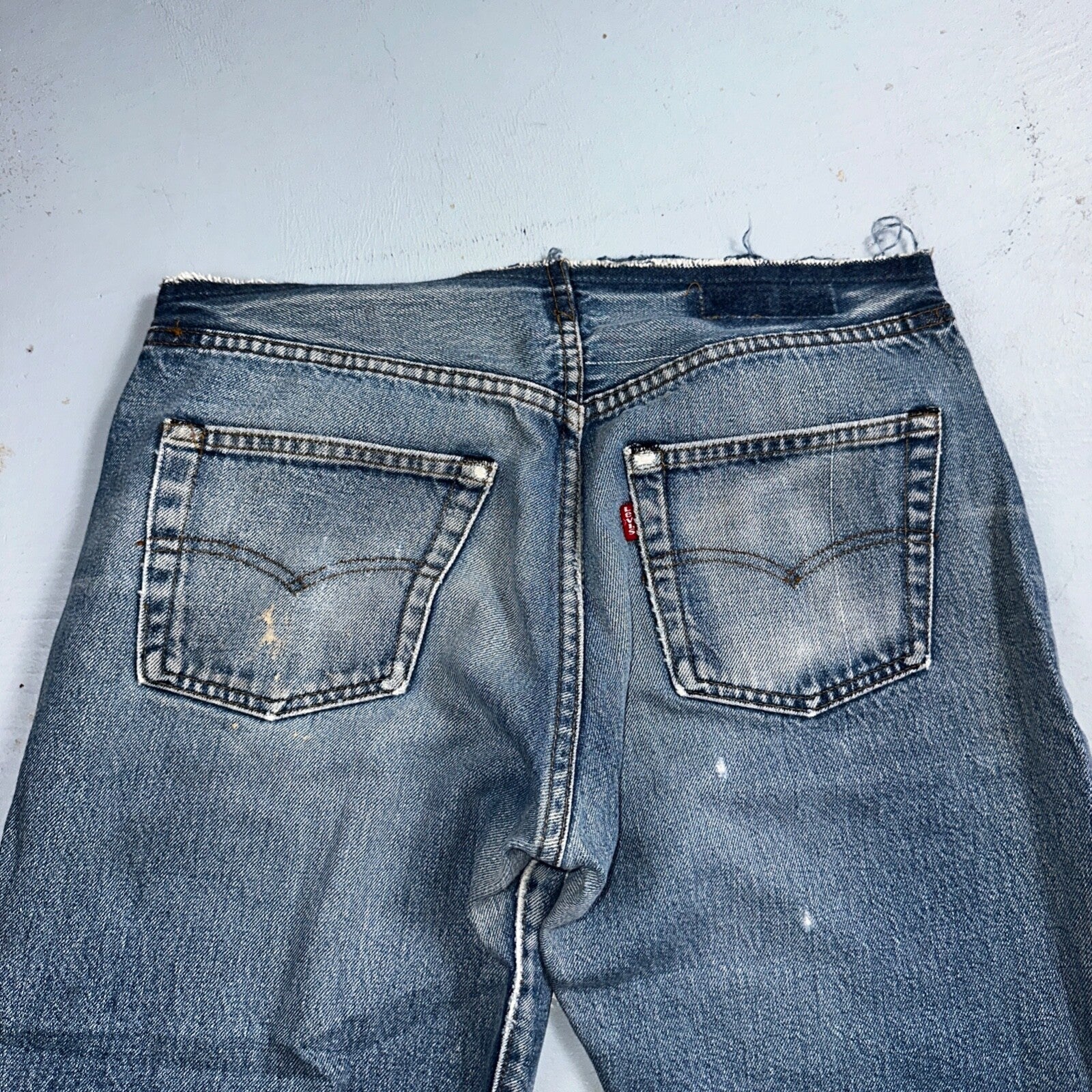 Levis 501 Vintage 80s Redline Selvedge USA XX Jeans Med Wash 31x36 Act 30x30