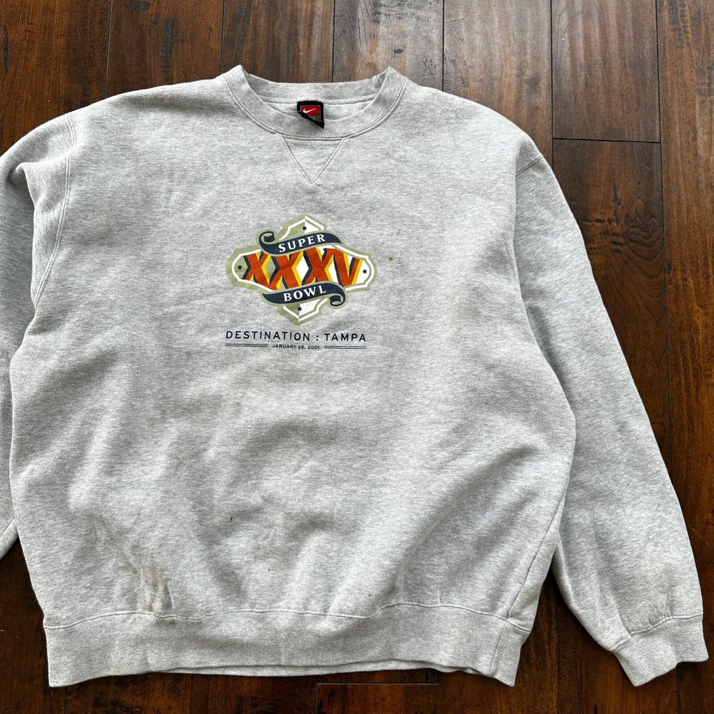 Vintage Nike Crewneck Sweater Gray Essential Super Bowl XXXV Tampa Y2K