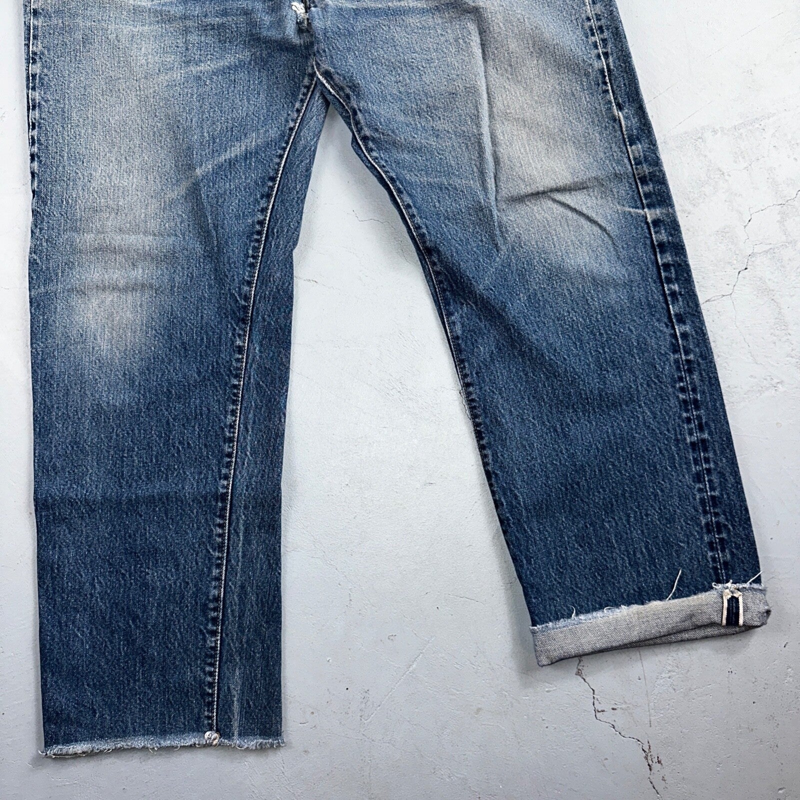 Levis 501 Vintage 80s Redline Selvedge USA XX Jeans Light Wash 40x34 Act 36x28