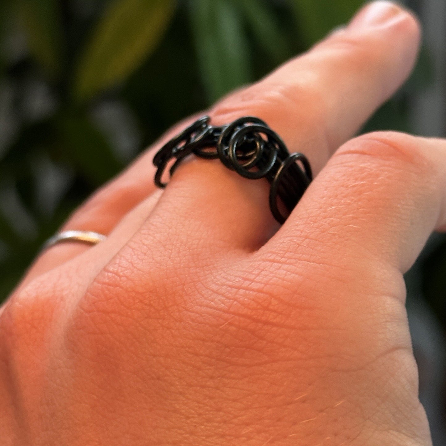 Homemade Wire Black Created Women's Wedding Band Ring Cute Y2K VTG Cool 90s