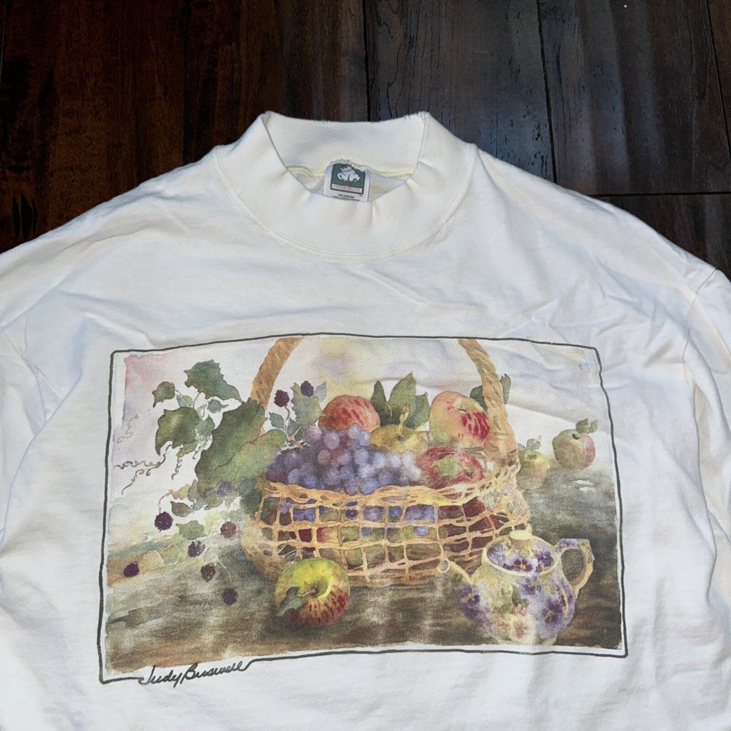 Fruit Basket Art VTG T Shirt Judy 90s Apple Grapes Teapot Elegant Pop Music L