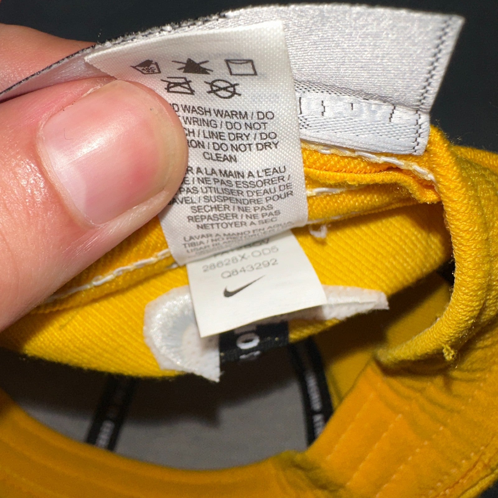 Nike True University of Oregon Hat UO Fitted Yellow Green Baseball Cap Ducks M/L