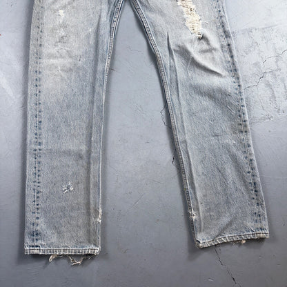Levis 501 Vintage 80s USA XX Straight Leg Jeans Blue Light Wash Torn Act 32x33