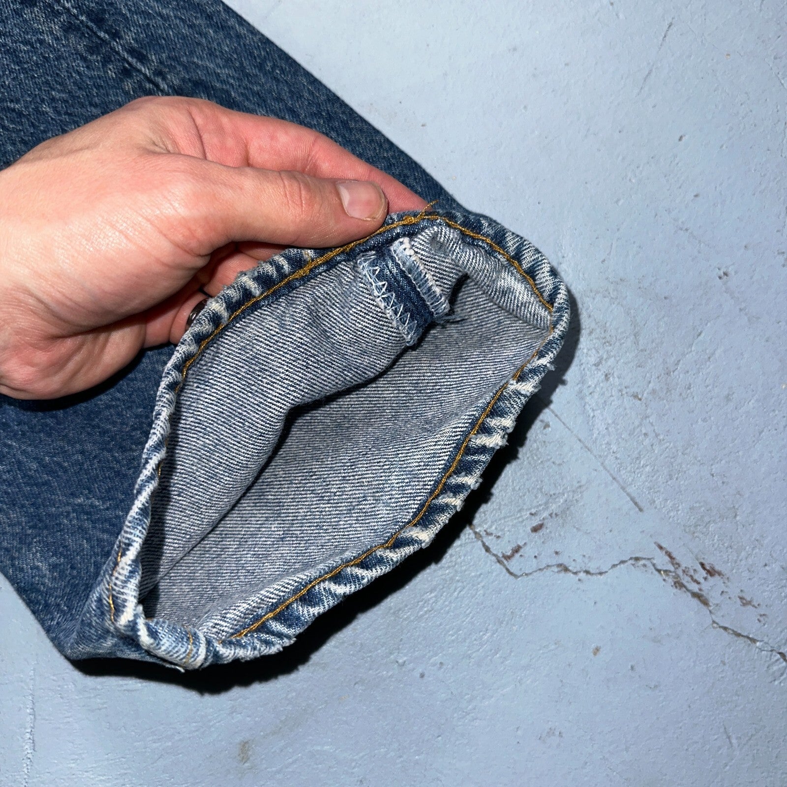 Levis 501 Vintage 80s USA XX Straight Leg Jeans Blue Med Wash 34x38 Act 31x33