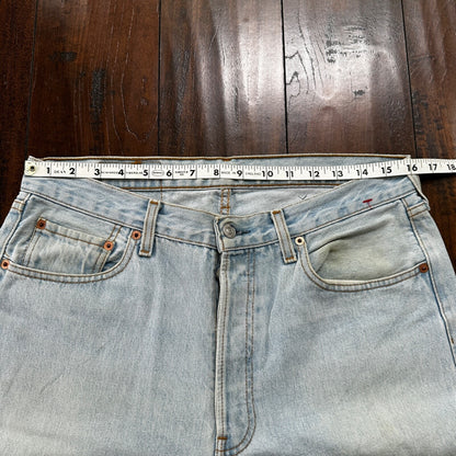 VTG 90s Levis 501 Button Fly 34x30 UK Tag Jeans Light Wash Blue XX Act 32x27