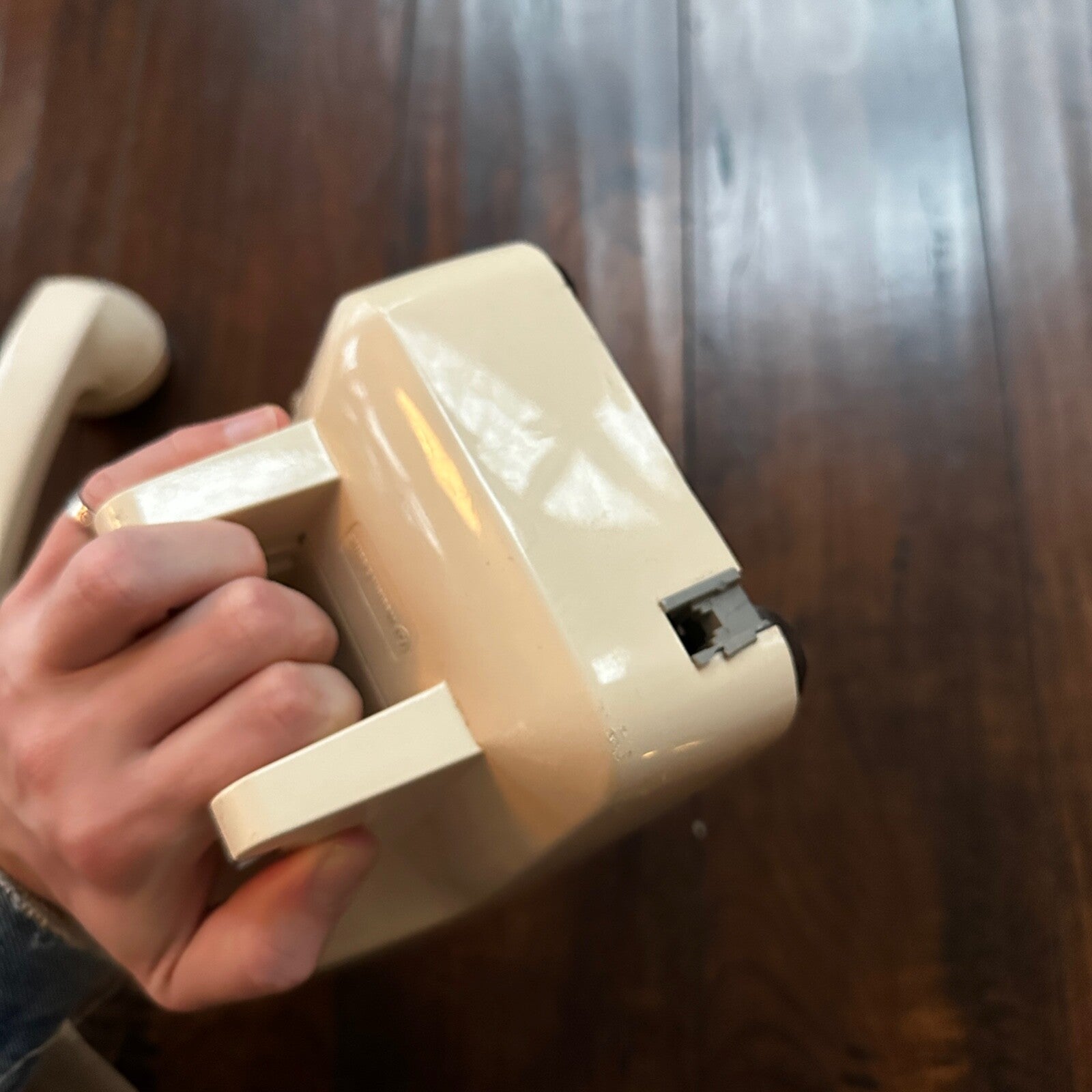 Beige Western Electric Bell System 2500 DM Desk Telephone Push Button Dialing