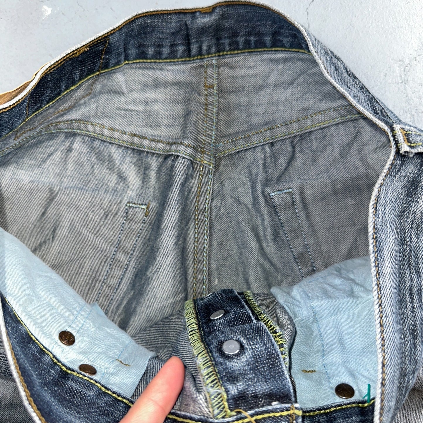 Levis 501 Vintage Y2K XX Straight Leg Jeans Blue Med Wash 33x30 Act 32x28