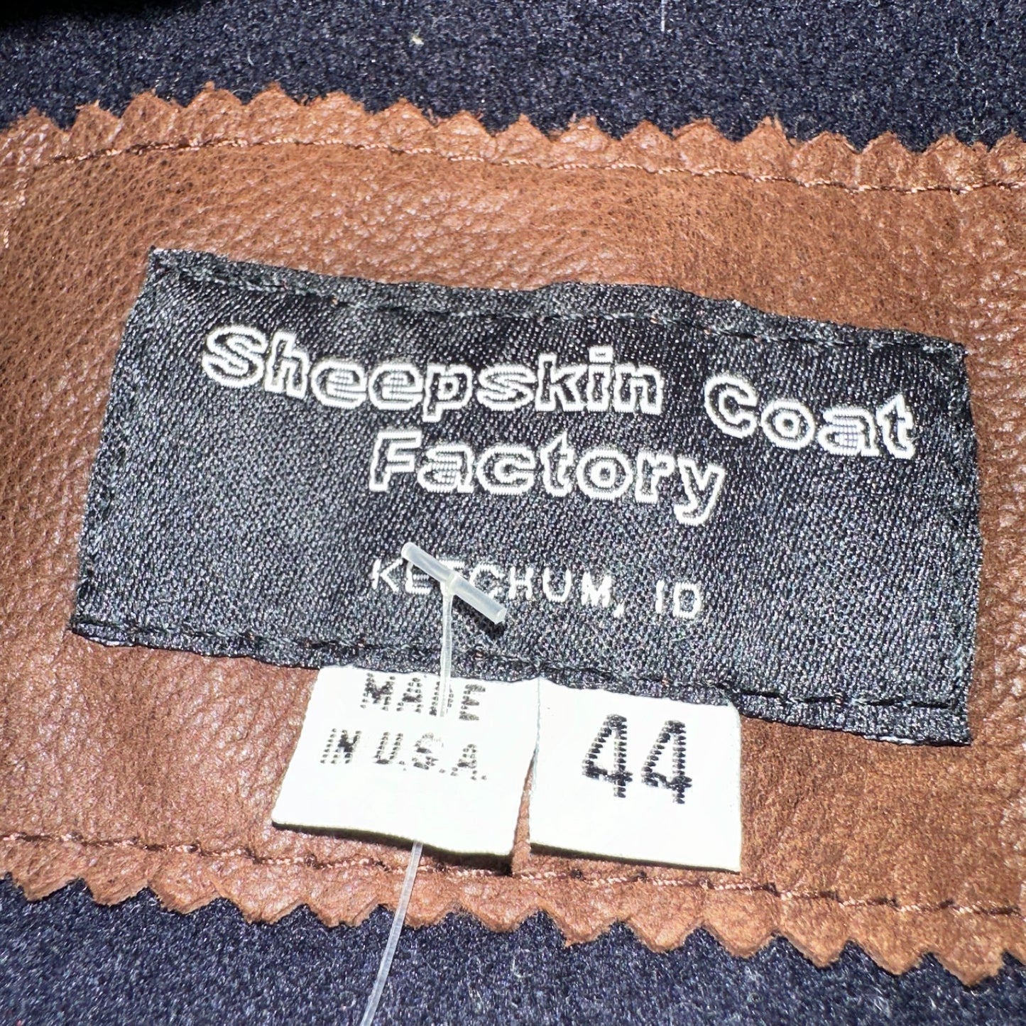 Men’s Vtg Sheepskin Coat Factory Leather Chore Coat 44 Lined 1980s Barn USA 80s