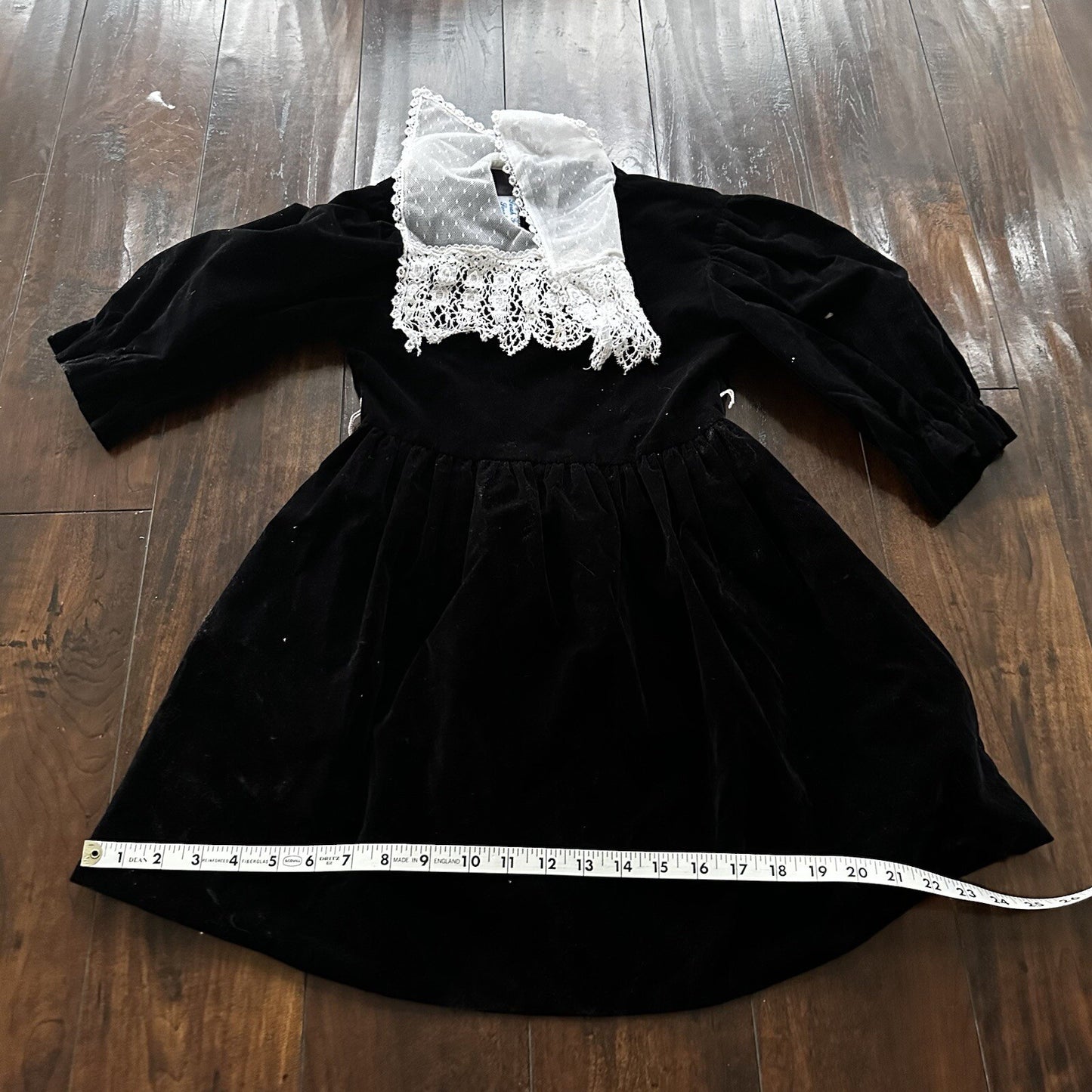 Vintage Sarah Kent Girls Victorian Style Dress Rare Black Pearls White Velour