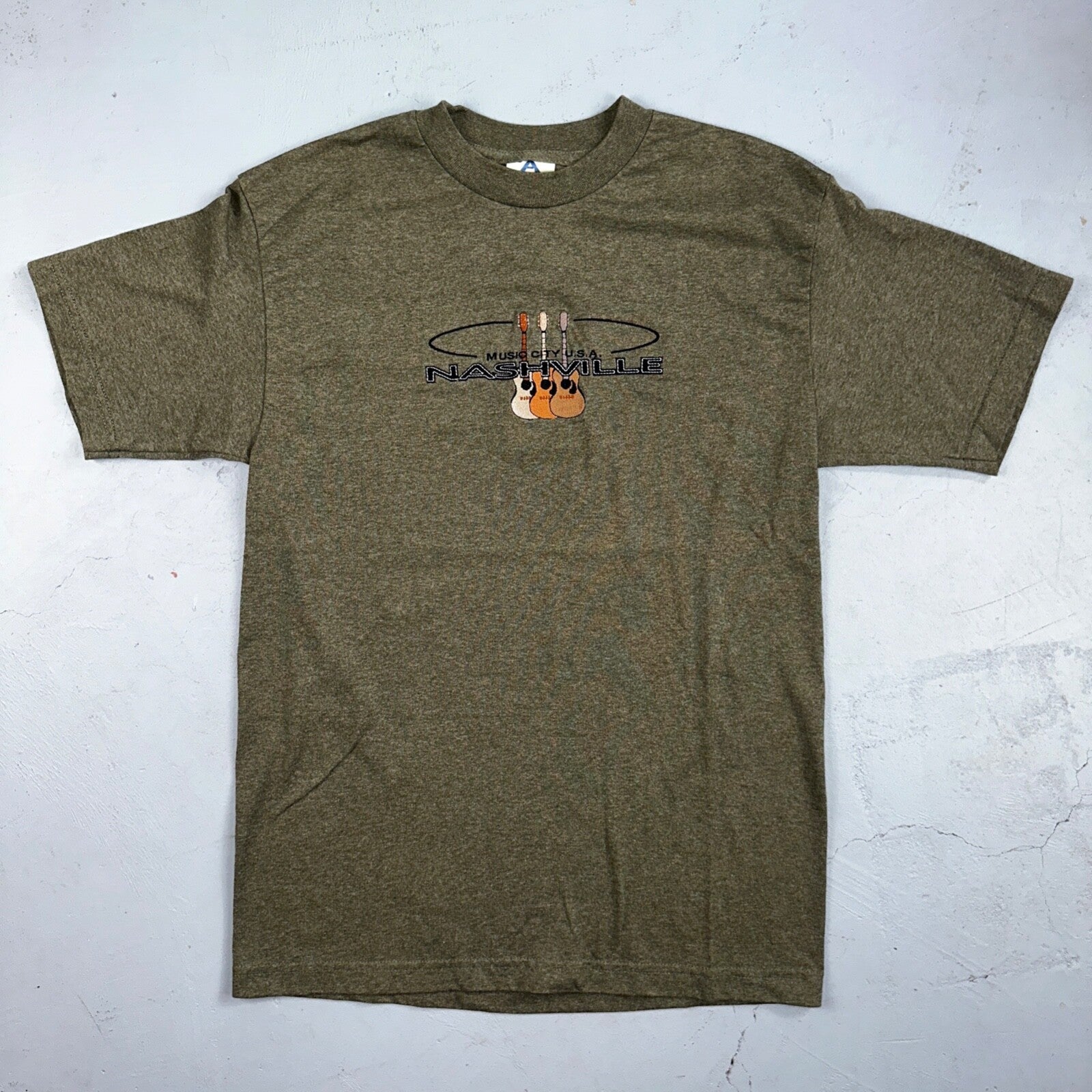 Nashville Music Guitars Acoustic VTG T Shirt Medium Heather Green Y2K 2000s