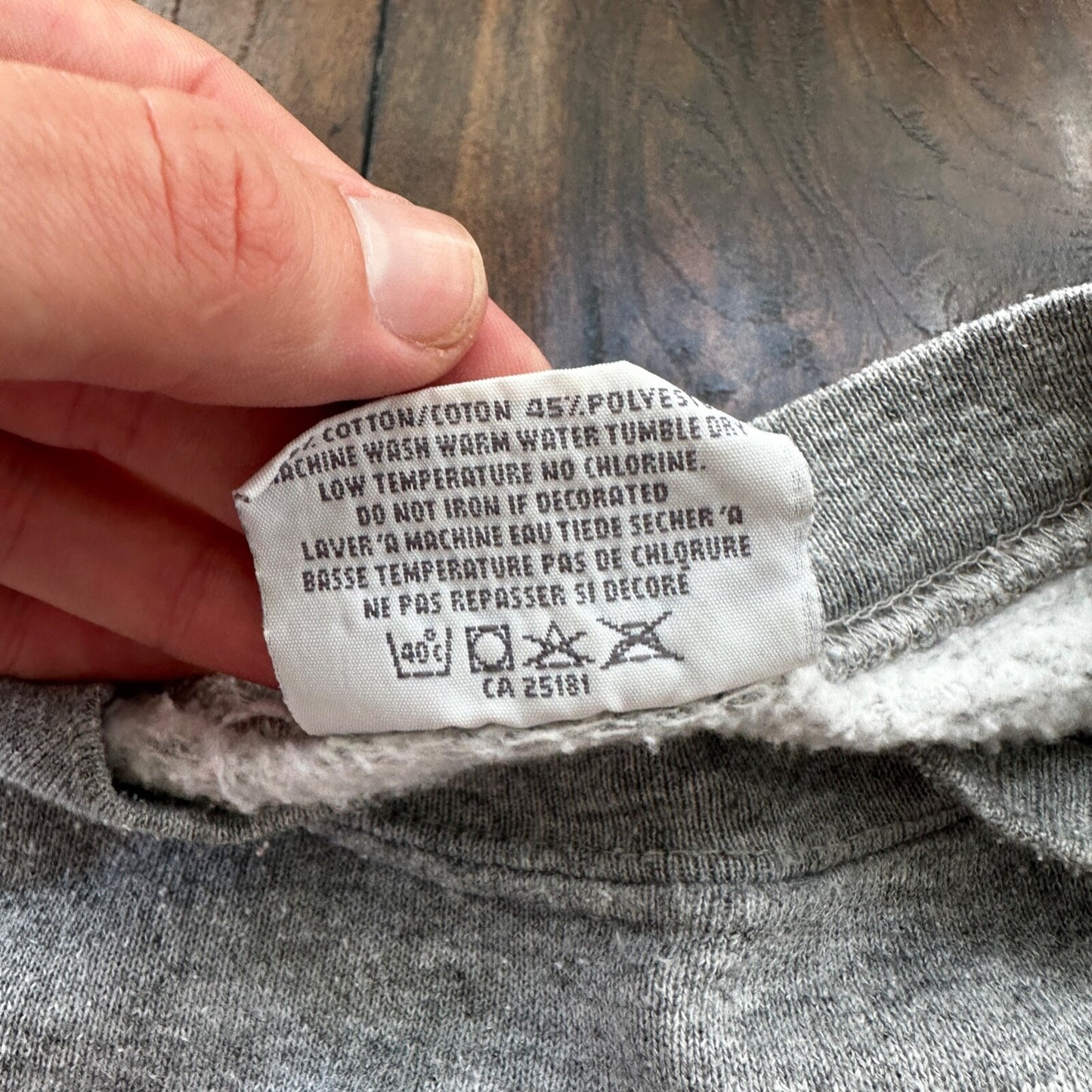 Don't do Christmas Funny Sad Jolly Santa VTG Sweatshirt Jumper Crewneck Y2K