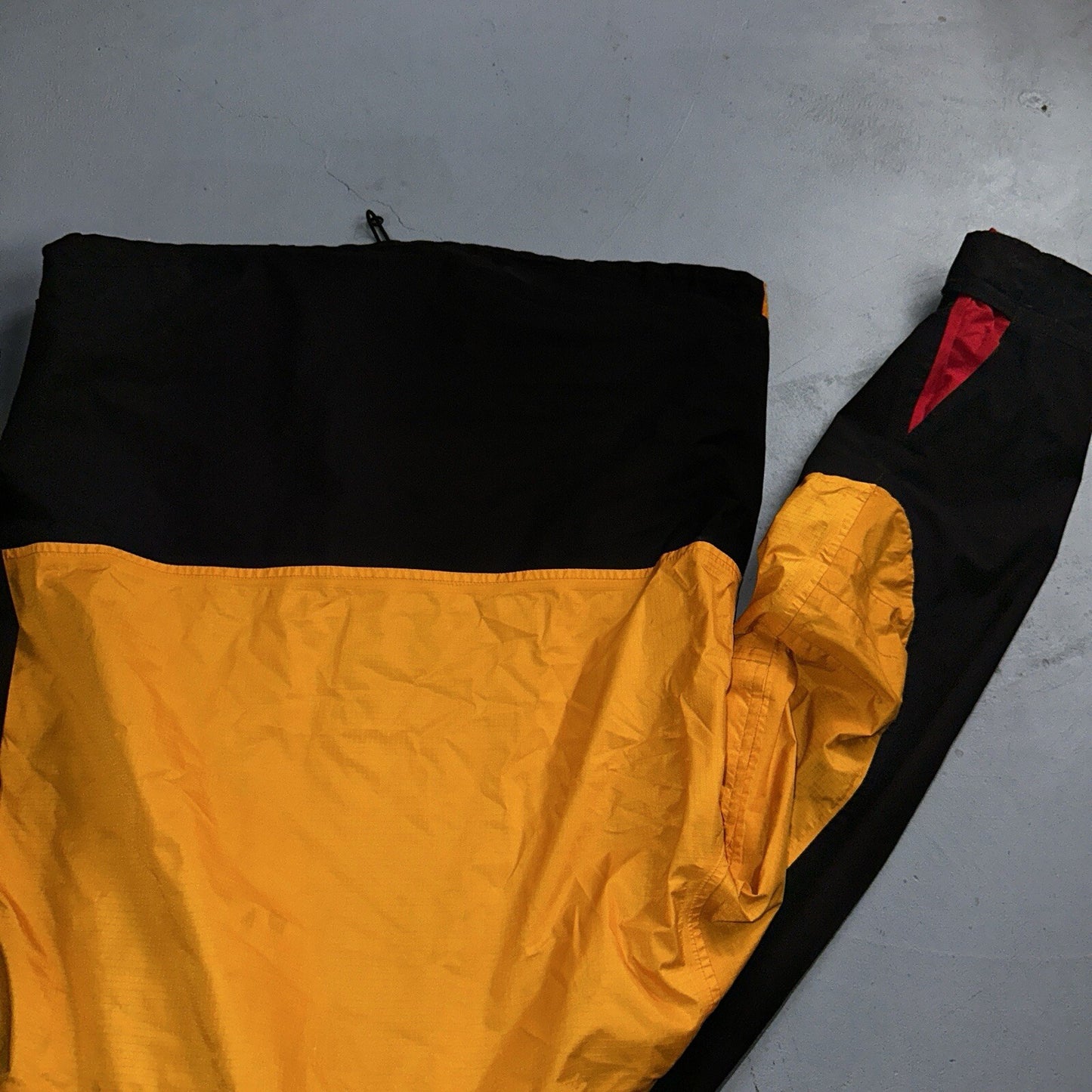 Gore Tex VTG Jacket Mens M Yellow Equinox Mountain Guide Full Zip Goretex Hike