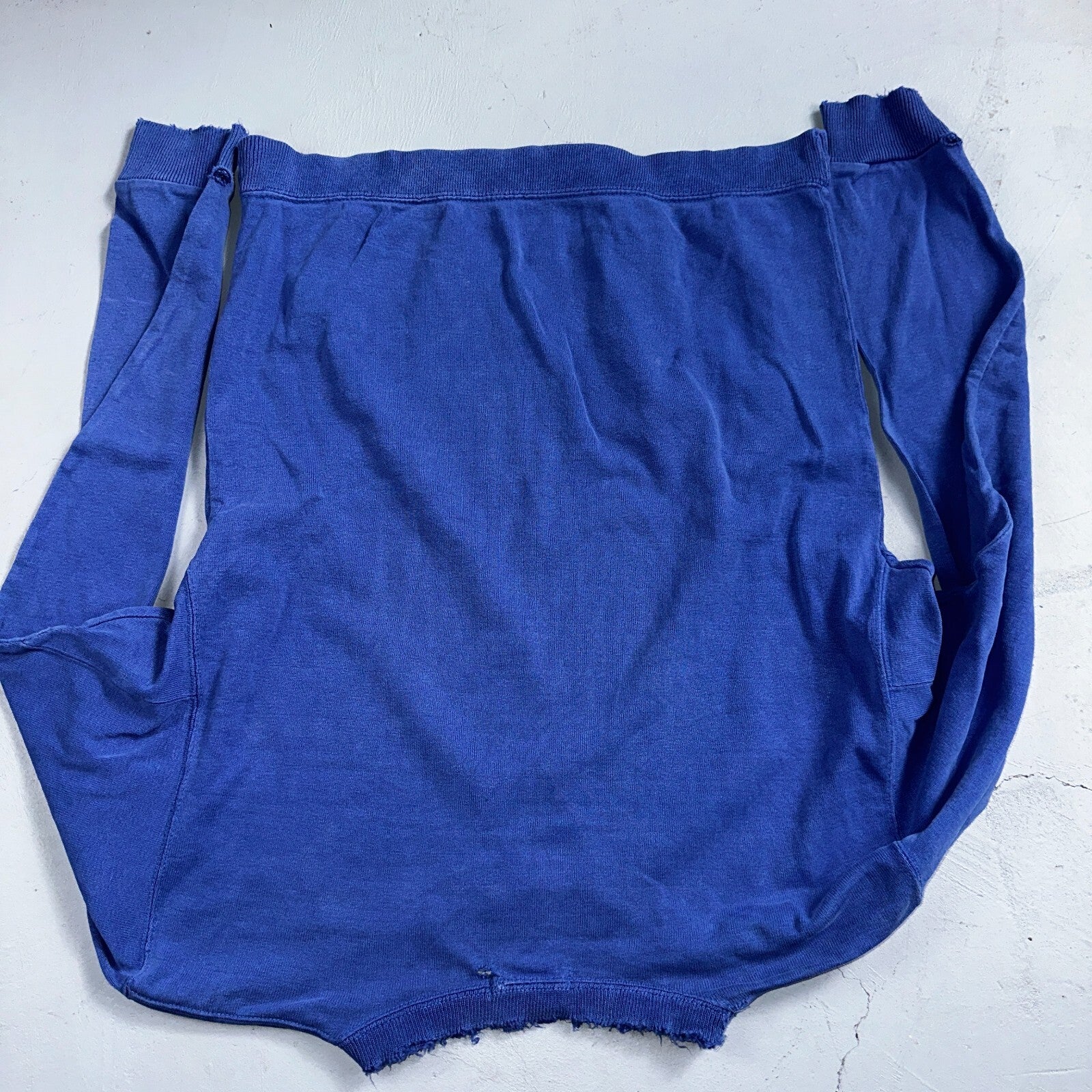 1970s VTG Blue Single V Sport Blank Sweatshirt USA Crewneck Basic 70s Jumper