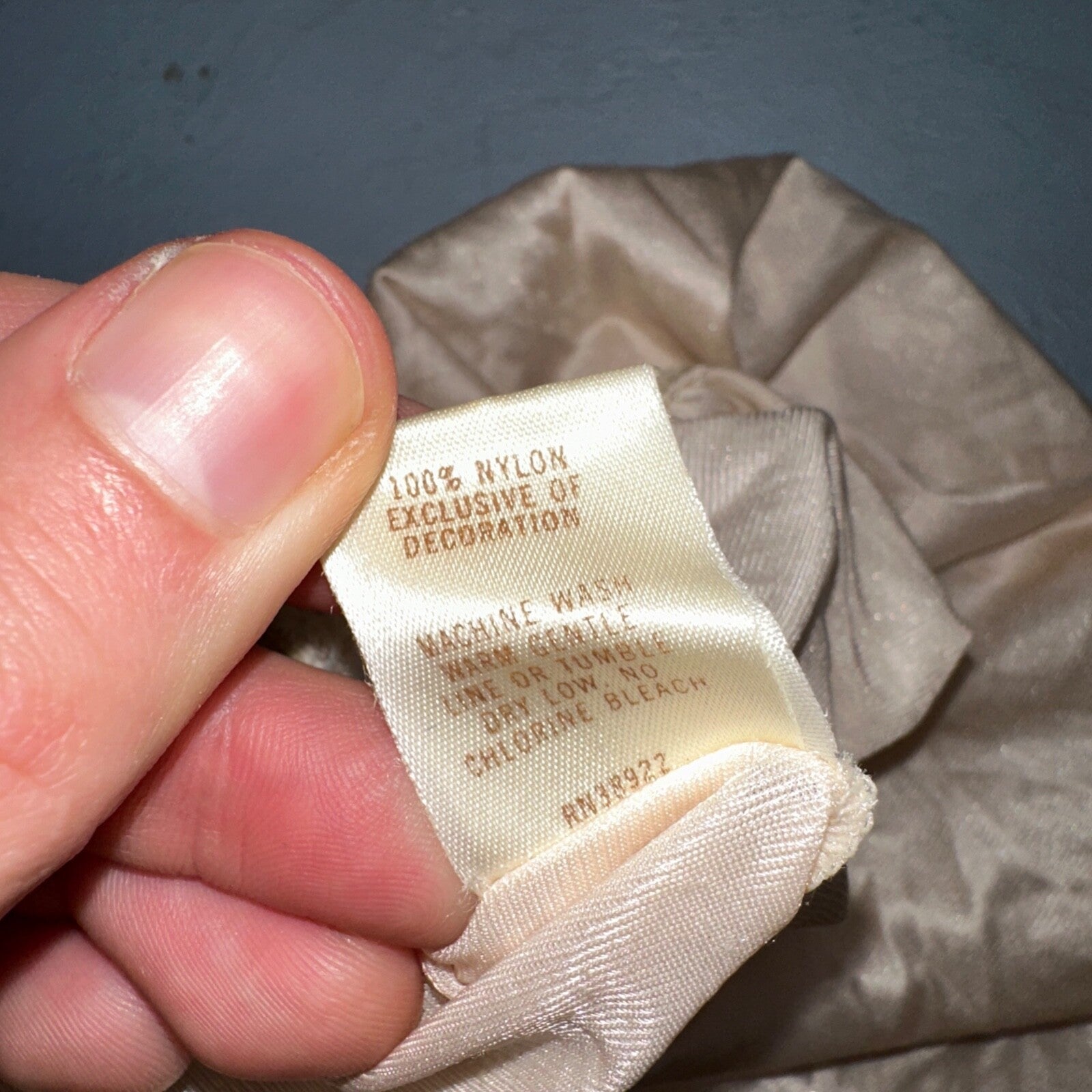 Deena Women Slip Skirt Lace Hem Elastic Waist Cream Small VTG Lingerie Bridal