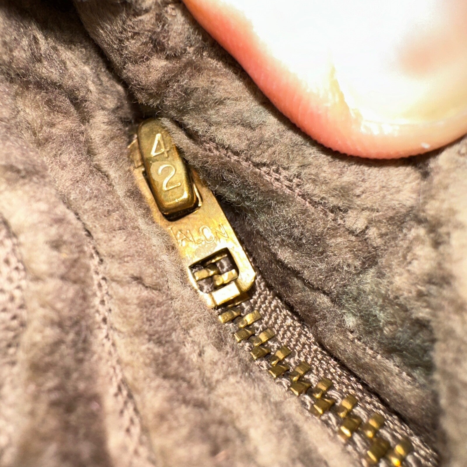 J. Peterman Pants Mens 38 Brown Thick Corduroy Pleated Chino Straight Pockets