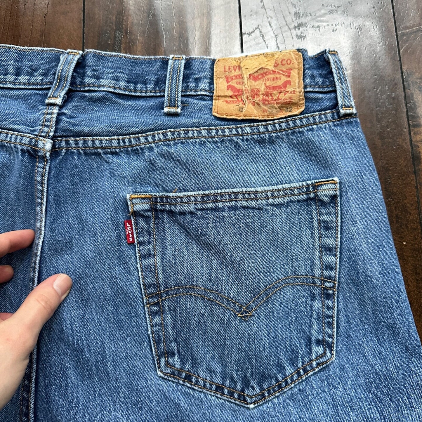 Levis 501 Vintage Y2K Straight Leg XX 2000s Jeans 38x32 Med Wash Act 37x30