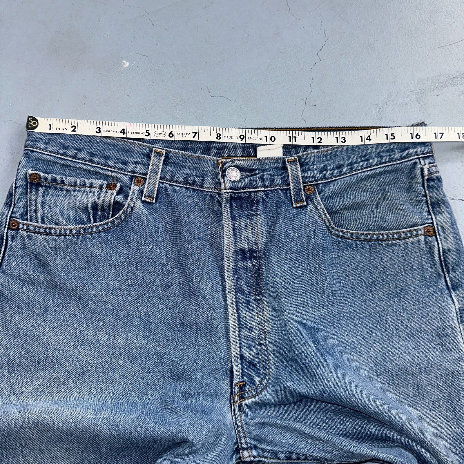 Levis 501 Vintage 90s Y2K XX Straight Leg Jeans Blue Light Wash 34x30 Act 31x29