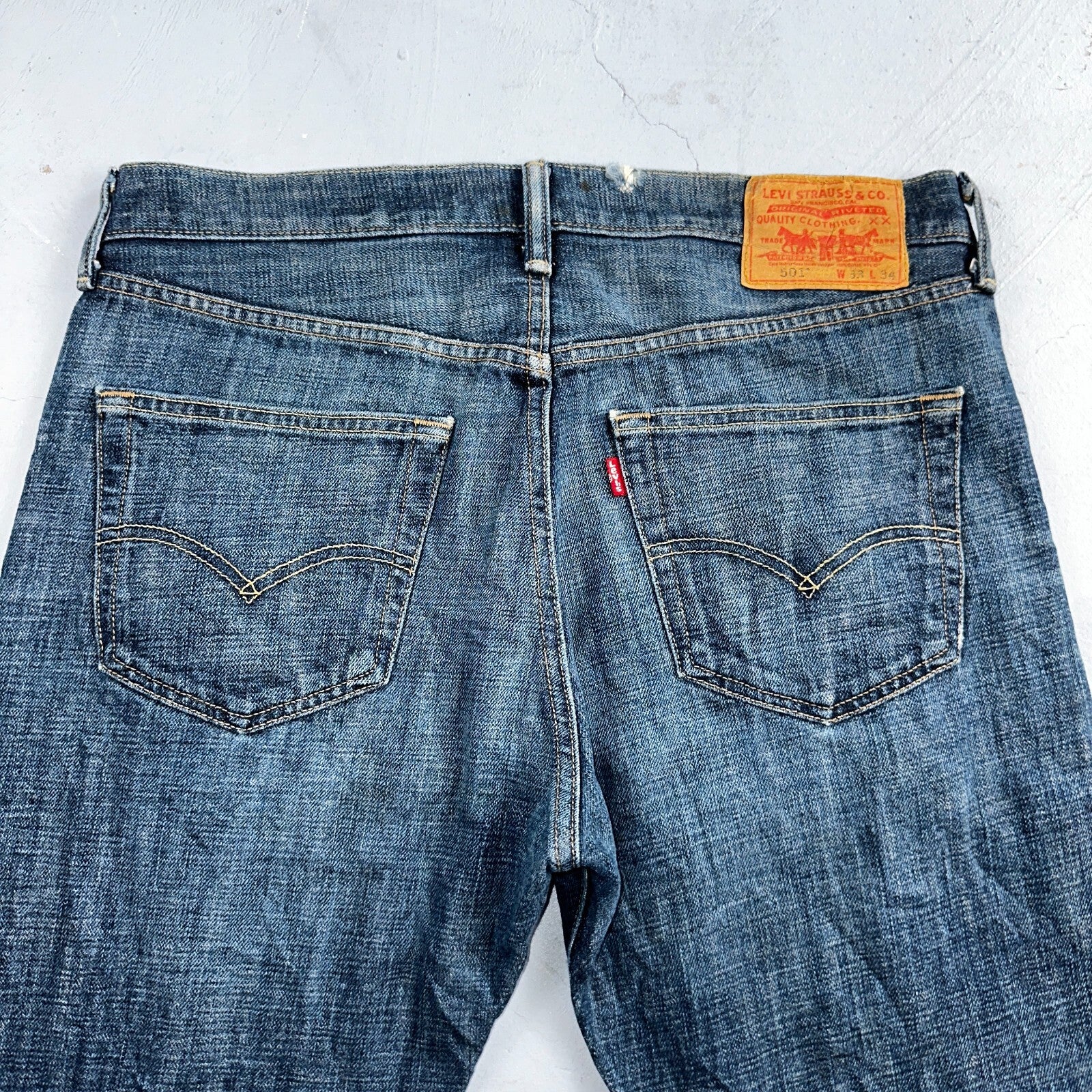 Levis 501 Vintage Y2K XX Straight Leg Jeans Blue Med Wash 33x34 Act 34x32