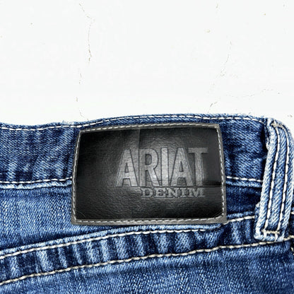 Ariat Jeans Mens 33x34 Blue M4 Boot Cut Relaxed Coltrane Jeans Denim Medium Wash