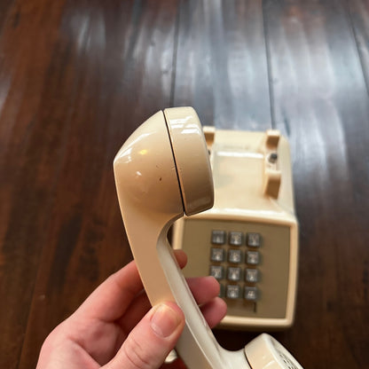 Beige Western Electric Bell System 2500 DM Desk Telephone Push Button Dialing