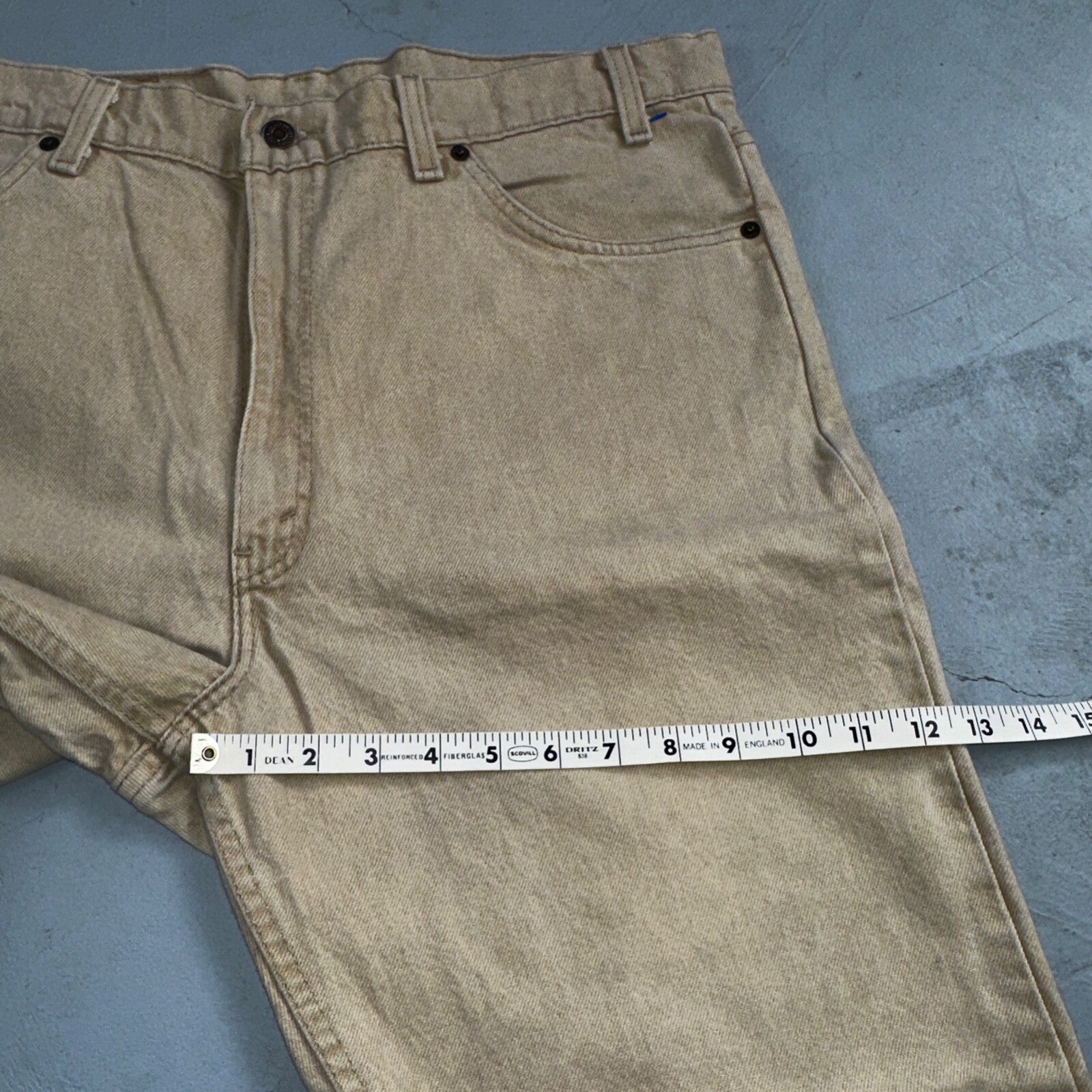 Levis 550 Vintage 90s USA Orange Tab Relaxed Tapered Leg Beige Tan Jeans 38x30