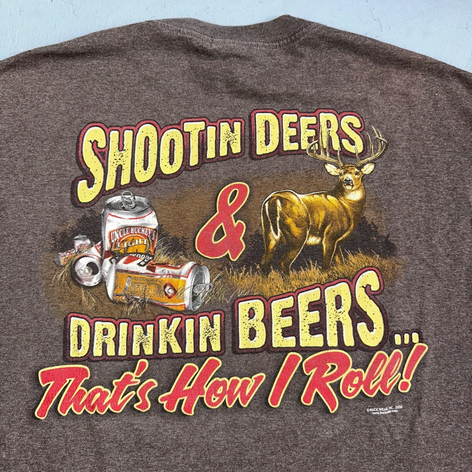 Buck Wear Funny Deers and Beers VTG T Shirt Redneck Brown Y2K Cool Hunting Joke