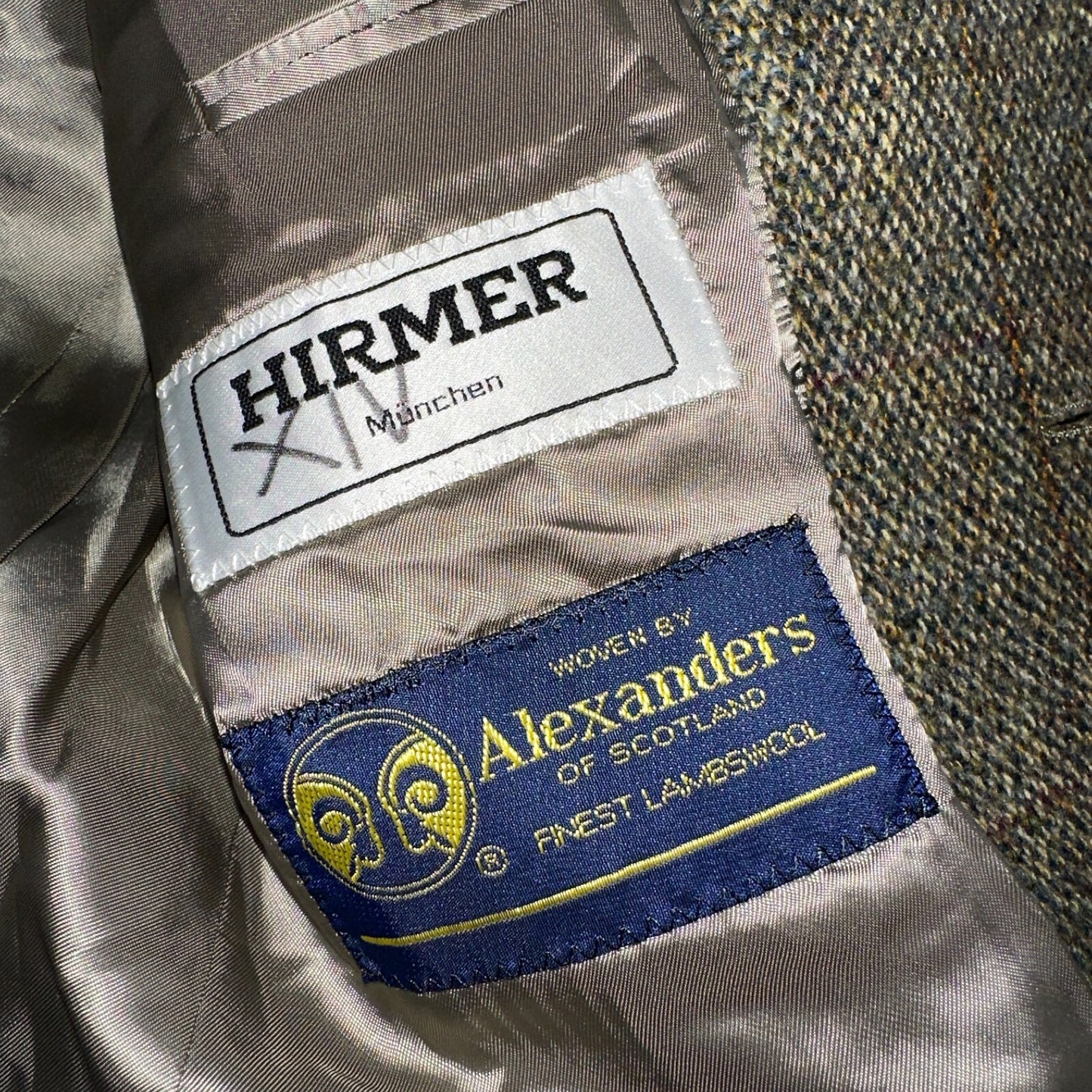 VTG Hugo Boss Alexander Scotland Wool 40 Short Sport Coat Blazer Jacket Tweed