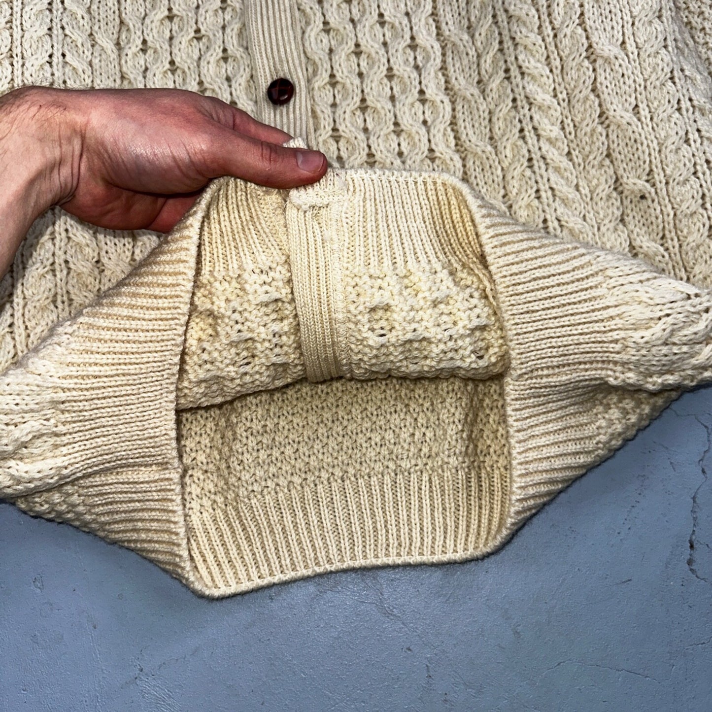 Highland Home Industries Cardigan Sweater VTG 70s Large Cable Knit Scotland Wool