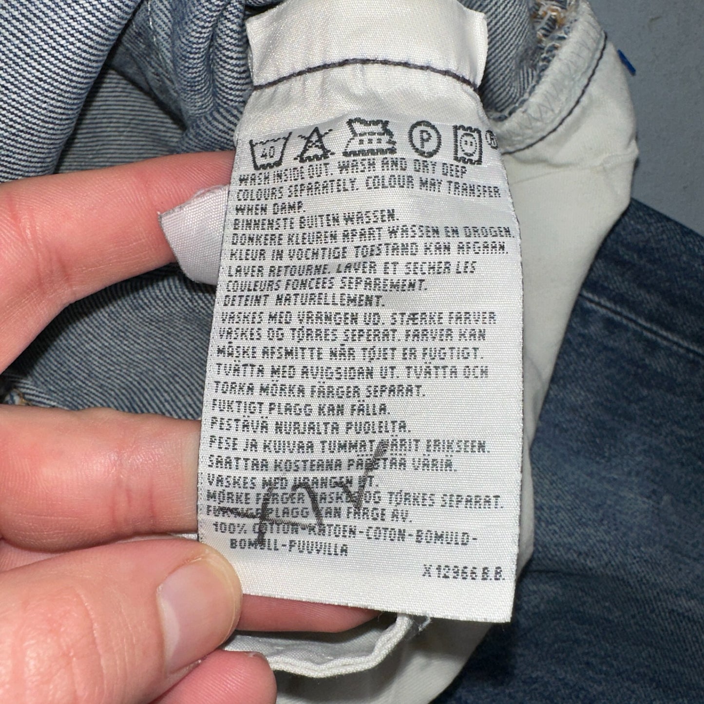 Levis 501 Vintage 90s XX Straight Leg Jeans Y2K Med Wash 33x36 Act 32x34