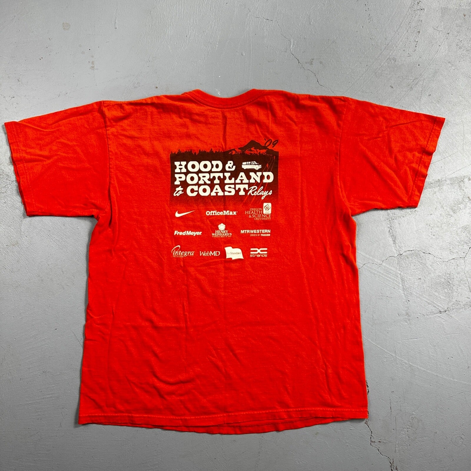 Nike Race Official Red Y2K VTG T Shirt 2009 Office Max Portland Coast Relays