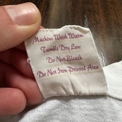 Jacksonville Oregon Smile at Rain VTG T Shirt Beth Logan Art PDX Umbrella Sad