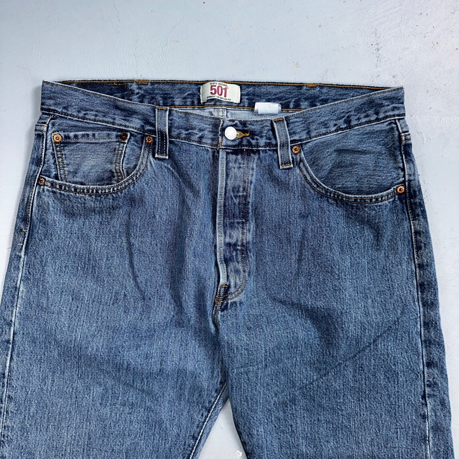 Levis 501 Vintage Y2K XX Straight Leg Jeans 38x32 Med Wash 2000s Act 35x30