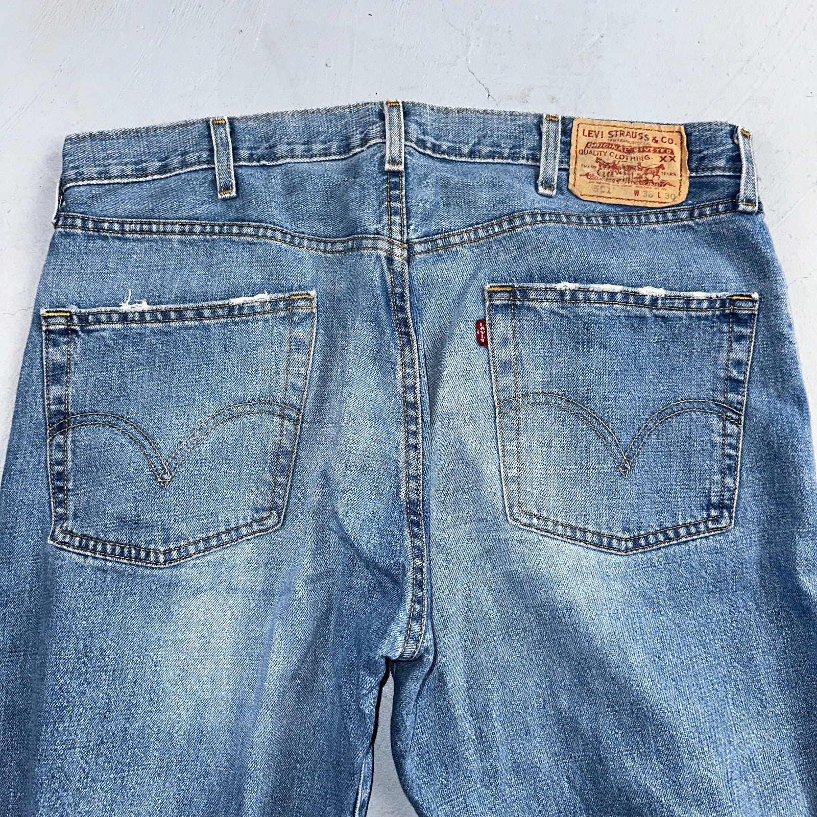 Levis 501 Vintage Y2K 90s XX Straight Leg Jeans Blue Light Wash 38x30 Act 36x30