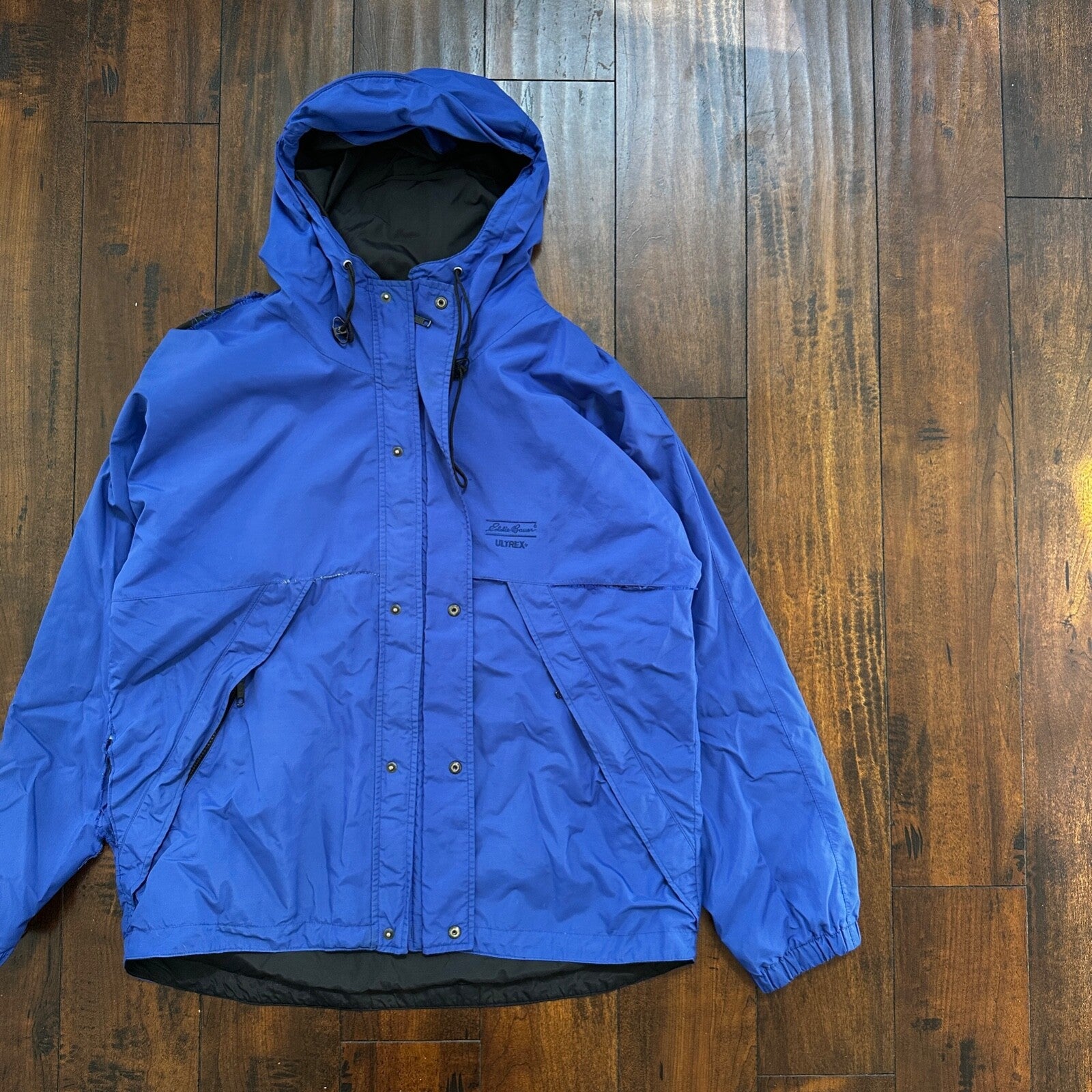 Eddie Bauer Windbreaker Jacket Mens M Blue Vintage Full Zip Ultrex Hooded RIPPED