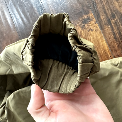 High Gear Hood River USA Made Size L Olive Waterproof Insulated Coat Green Black