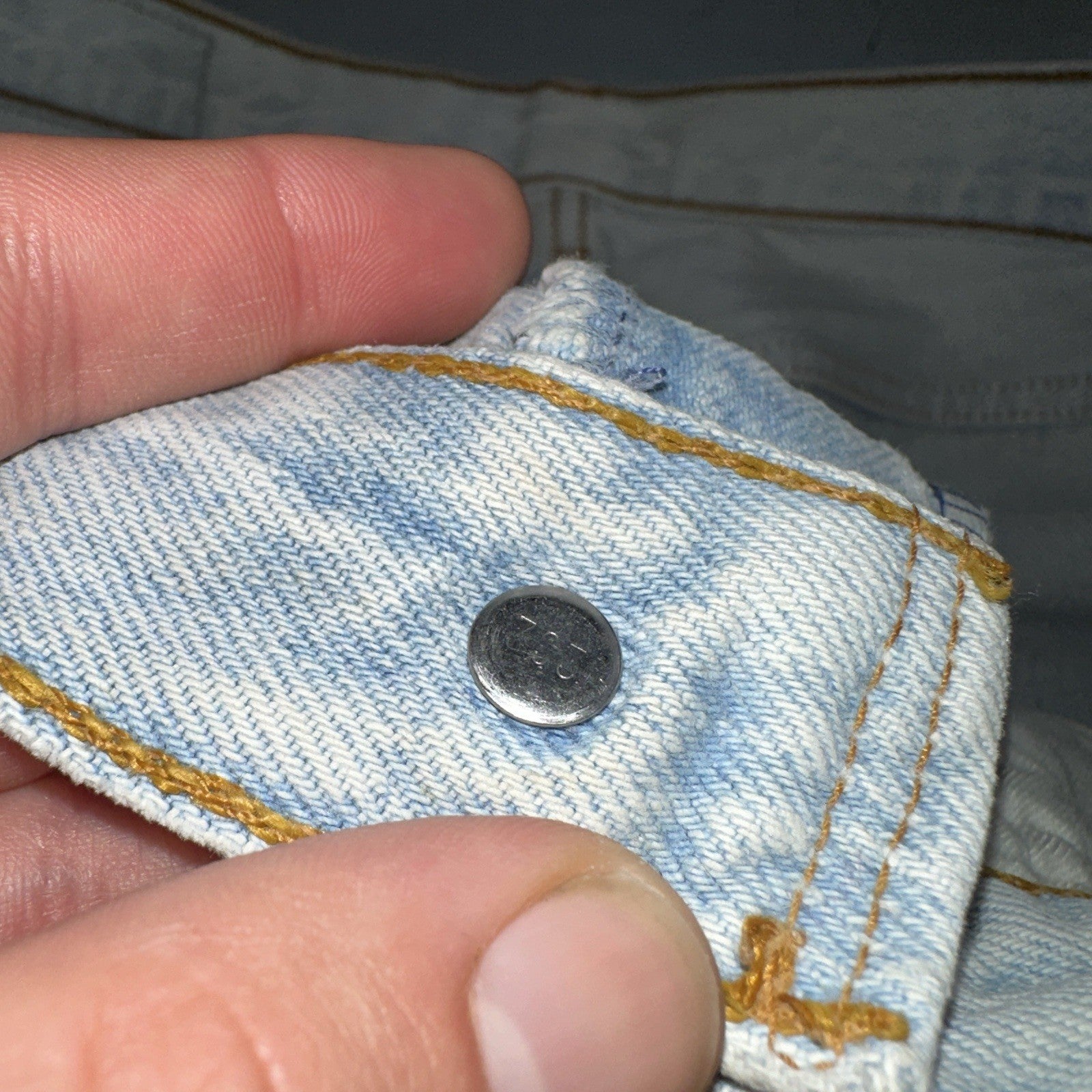 Levis 501 Vintage 90s Y2K XX Straight Leg Jeans Blue Light Wash 34x36 Act 33x31