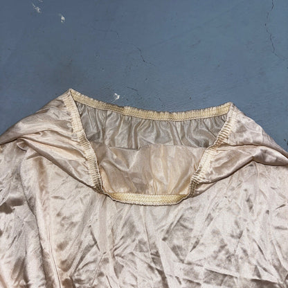 Deena Women Slip Skirt Lace Hem Elastic Waist Cream Small VTG Lingerie Bridal