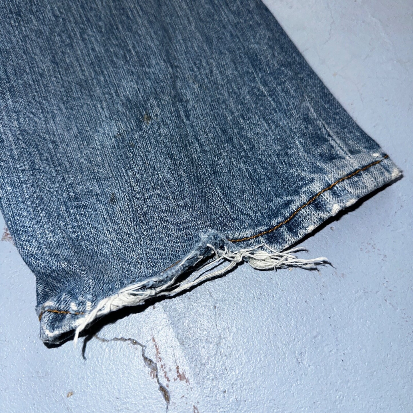 Levis 501 Vintage Y2K Mexico Straight Leg Jeans 31x32 90s Med Wash Act 30x30