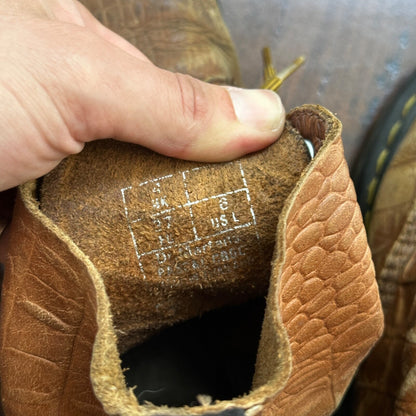 Dr. Martens Pascal Croc Brown Leather Lace-up Boots Women’s Size 6 HEAVY USED