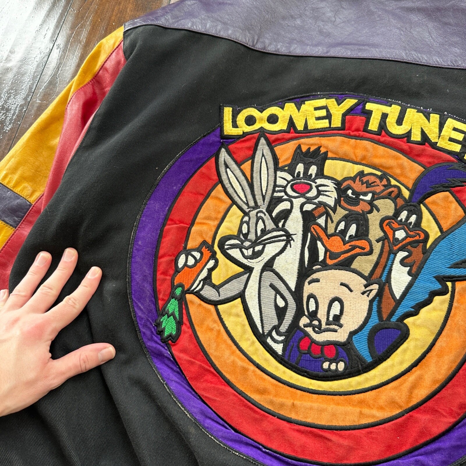 VTG 1992 Jeff Hamilton Looney Tunes Leather Canvas Jacket XL 90s Rap Cartoon Art
